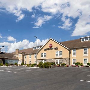 Best Western Plus Revere Inn & Suites